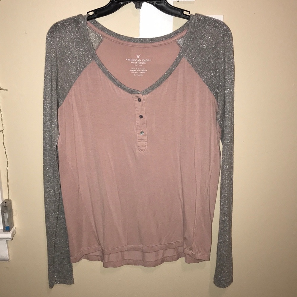 American Eagle long sleeve